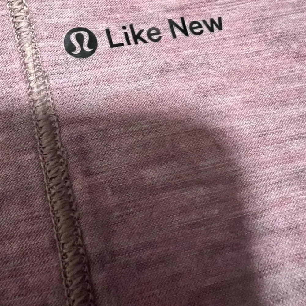 Lululemon Mauve Ruched Crop Top